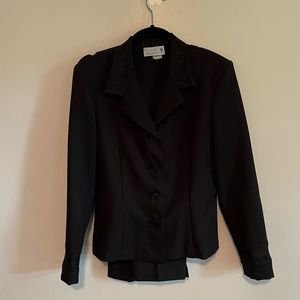 Vintage Danielle B Blazer | Size 10 | Gently Used